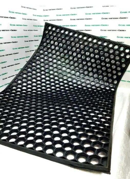 Гумовий килимок  "Сота". Брудозахисний. Килимок під двері від