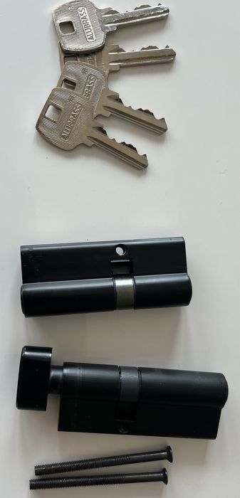 Wkładka do drzwi wejściowych Alubrass