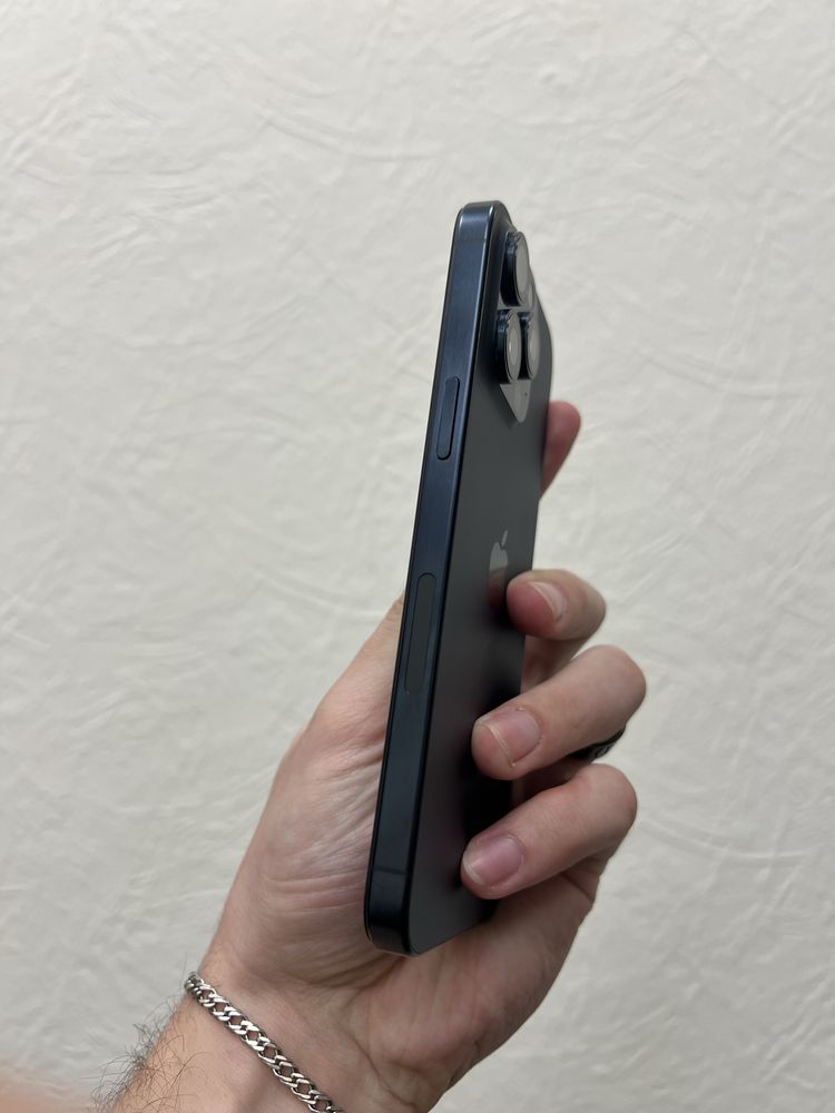 iPhone 15 Pro Max 256Gb Blue Titanium R-sim Esim