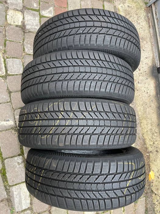 Зимові шини 215 55 r17 Continental