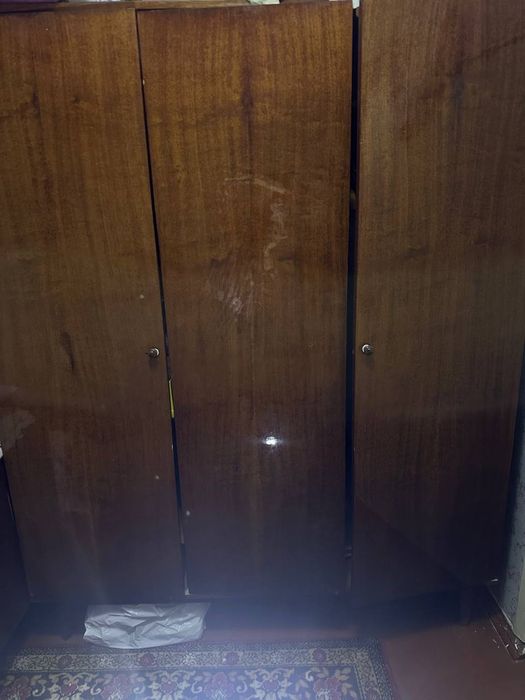 Отдам бесплатно шифанер большой и тяжёлый