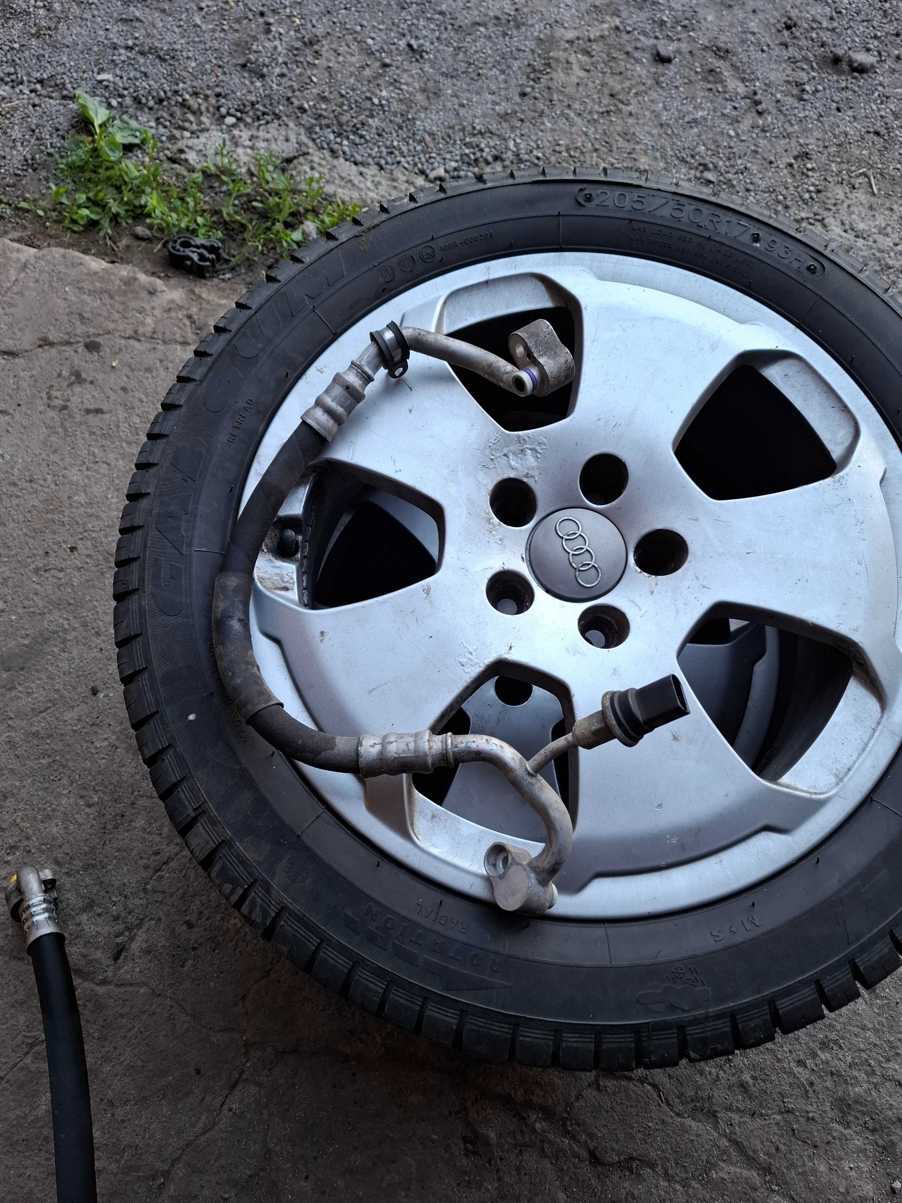 przewód klimatyzacji audi a3 8p golf 5 V touran 2.0 1.9 tdi