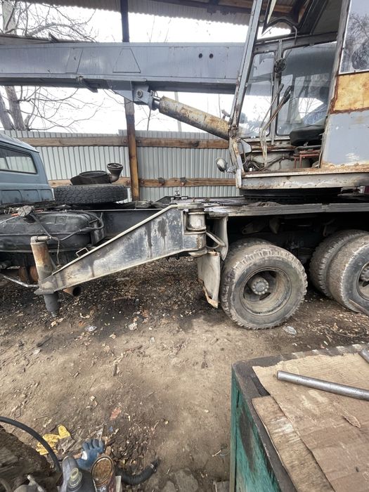 Кранова установка кс 3575 10 т, мости ГЯ , редуктора рама