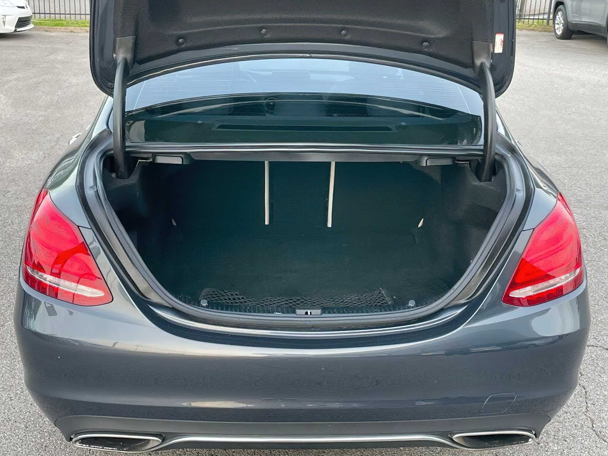 Mercedes-Benz C-Class  2015