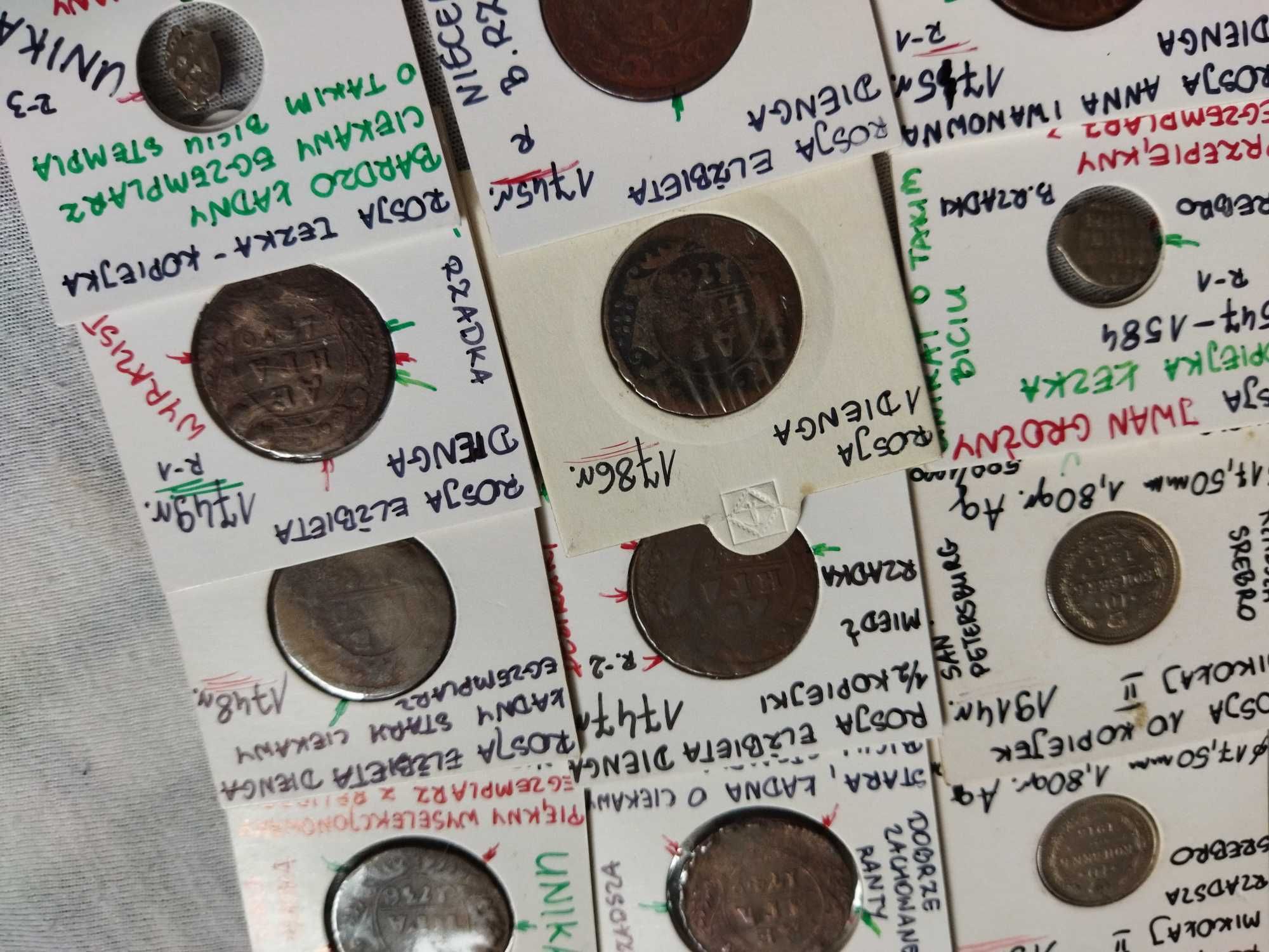 Oryginalne stare monety z prywatnej kolekcji.