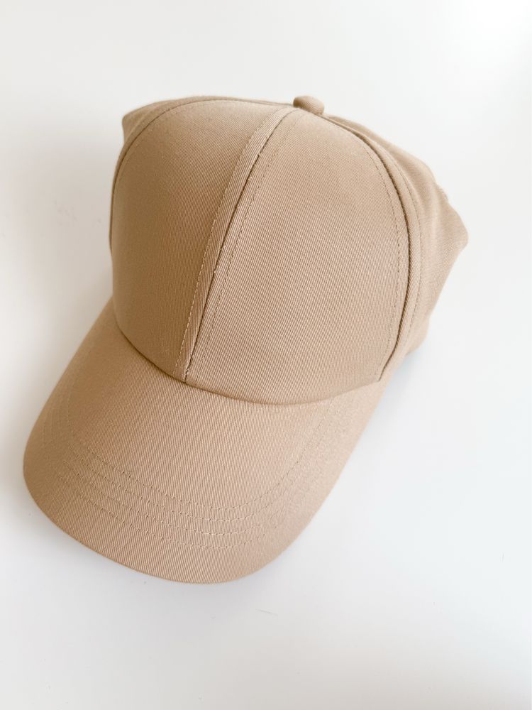 Beżowa czapka z daszkiem H&M