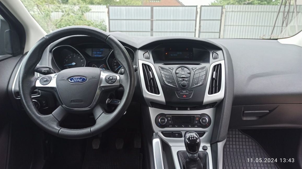 Ford focus 2013 року