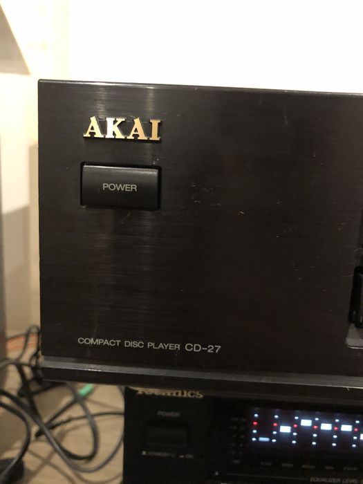 Akai cd-27 odtwarzacz CD sprawny