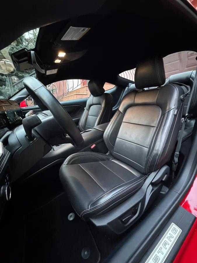 Ford Mustang, 2023