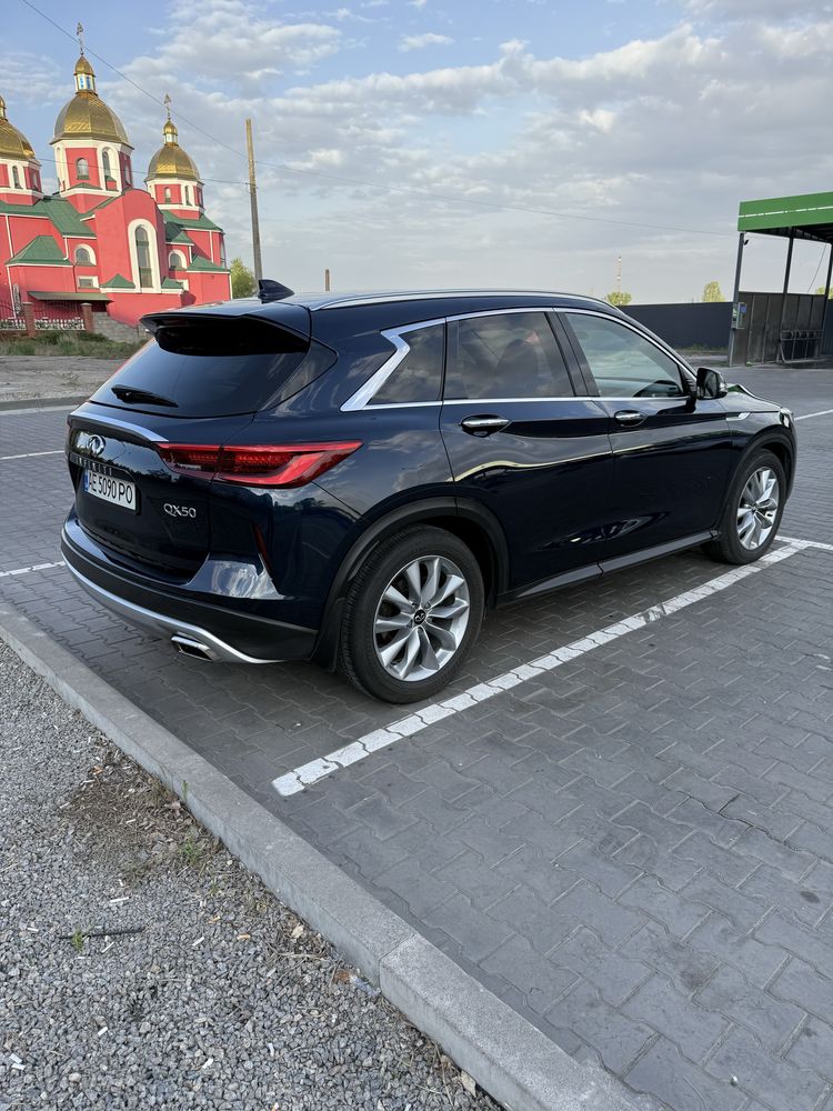 Infiniti QX50 LUXE 2021