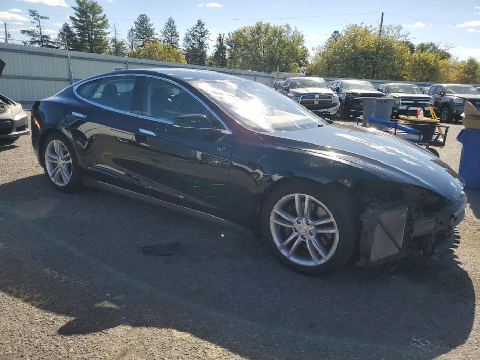 2015 Tesla model S 70D