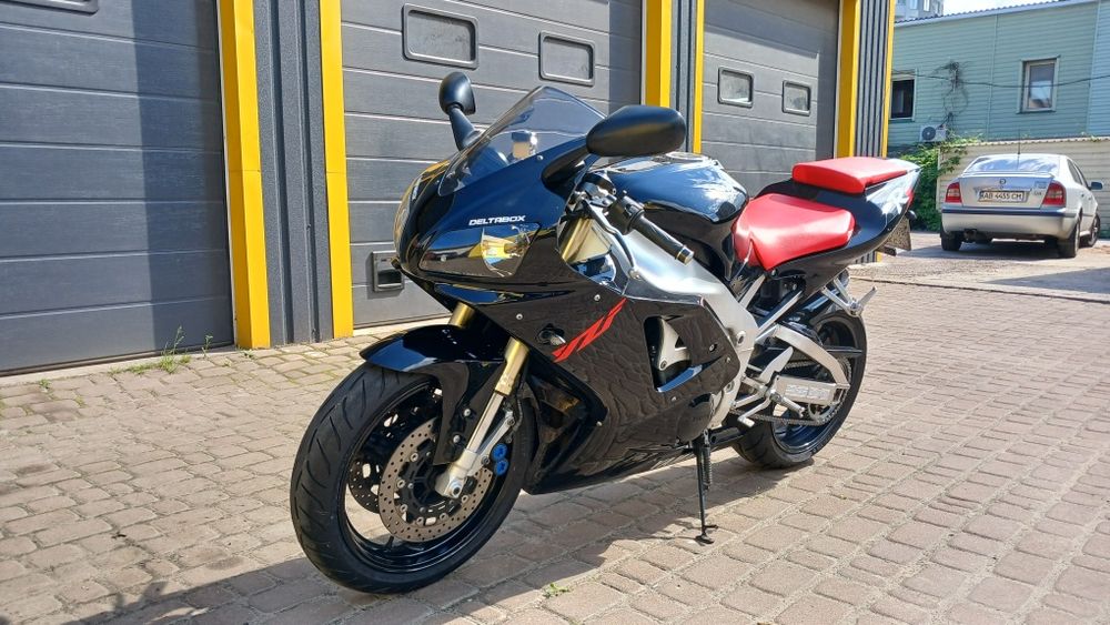 Yamaha  YZF R1  1998