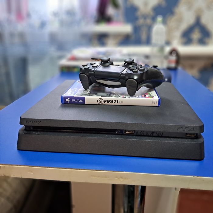Playstation 4 slim на 1 ТБ