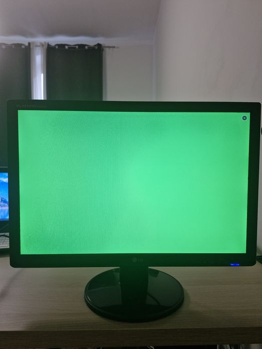 Monitor LG FLATRON W2242W 22" 1680×1050 VGA