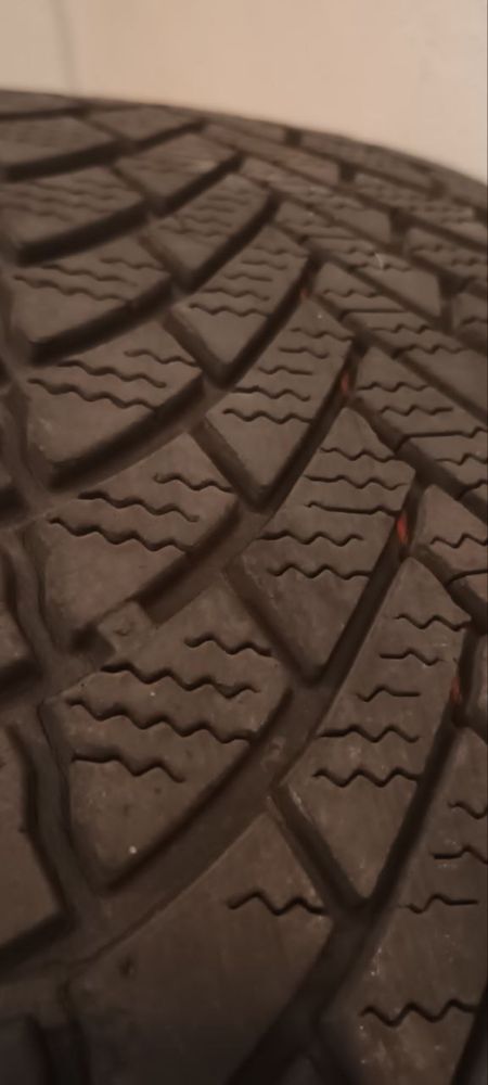 Opony Bridgestone 225x55 R17 97H M+S