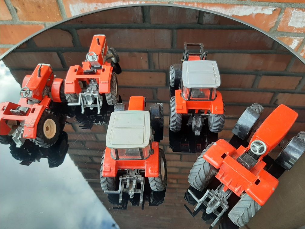 Siku 1 : 32 traktor Massey Ferguson dla majsterkowicza / nie Bruder UH