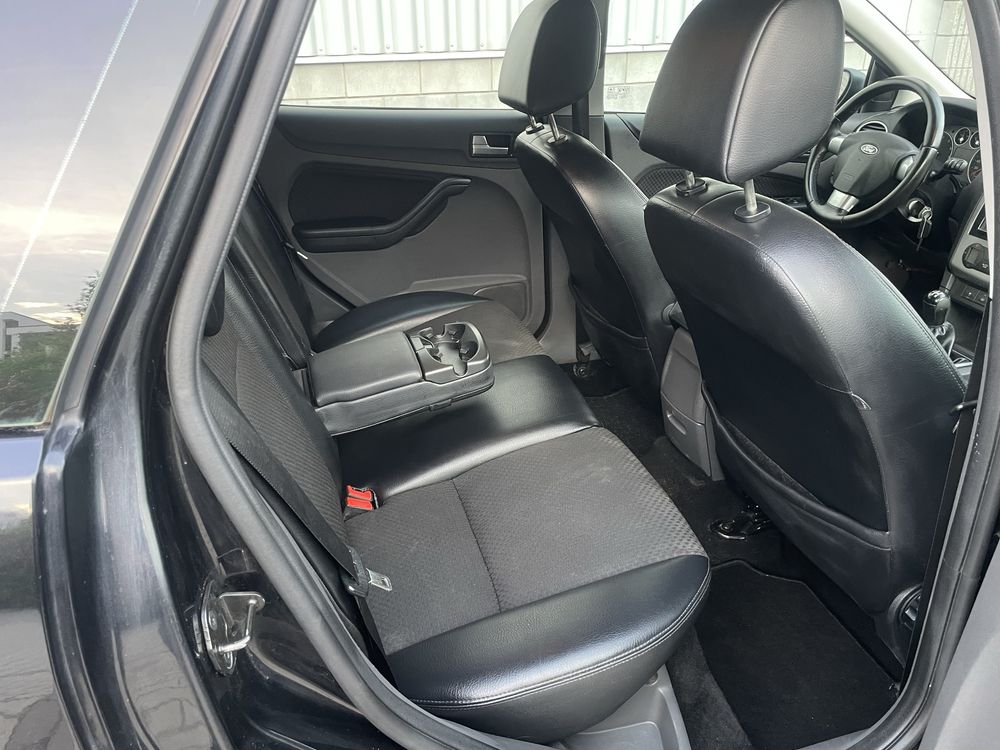 Ford Focus 2.0 Benzyna, Alu 18” , Navi,Kamera Cofania,Skóry, Ideał, ST