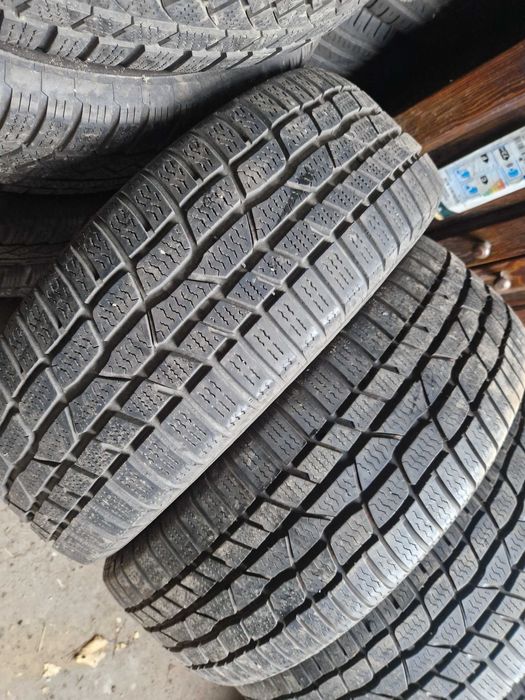 шини зима 205 60 R16 Continental ContiWinterContact TS830P