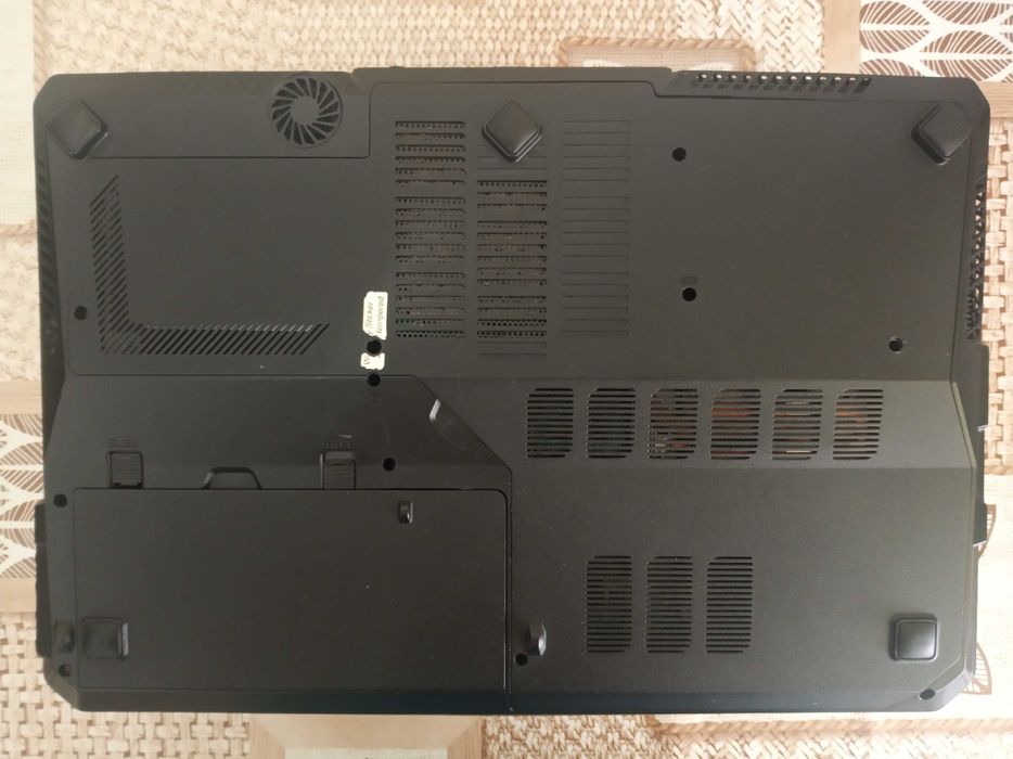 Ноутбук MSI GT60 15,6"FullHD/i7 3740QM/Nvidia M4000M-4Gb/16Gb/SSD+HDD/