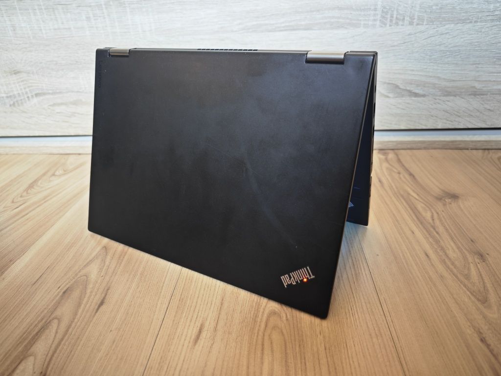 Lenovo ThinkPad Yoga 260, i5-6300U, 8GB RAM, 240GB SSD, dotyk Full HD