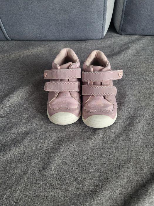 Buty dla dziewczynki
