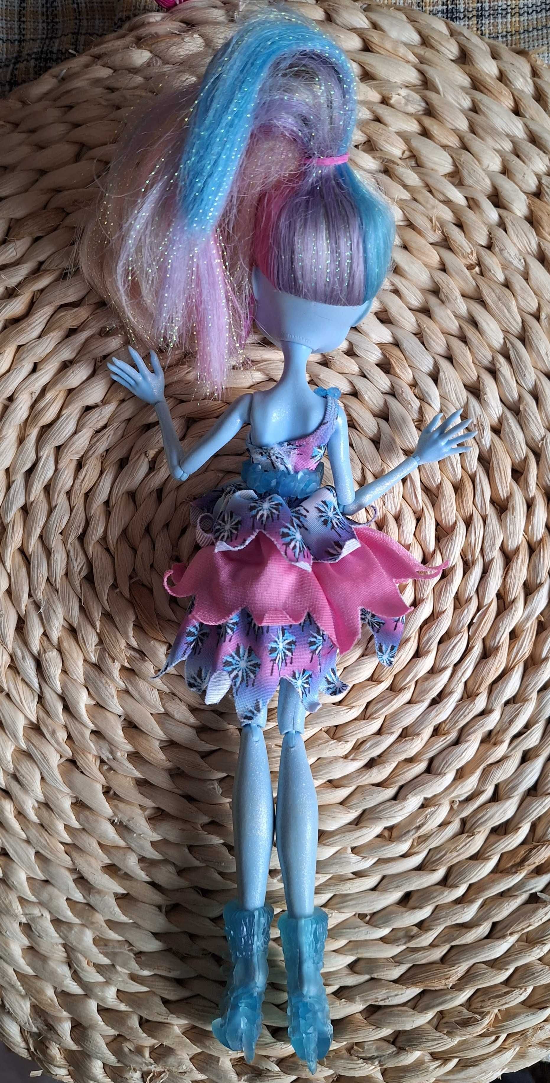 Abbey Bominable Dot Dead Gorgeous Monster High Mattel lalka kolekcja