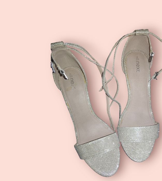 Босоніжки Next р.39