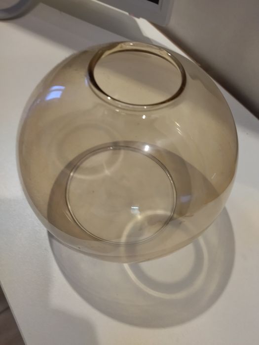 Плафон півкруглий скляний прозорий,розмір 140 мм.