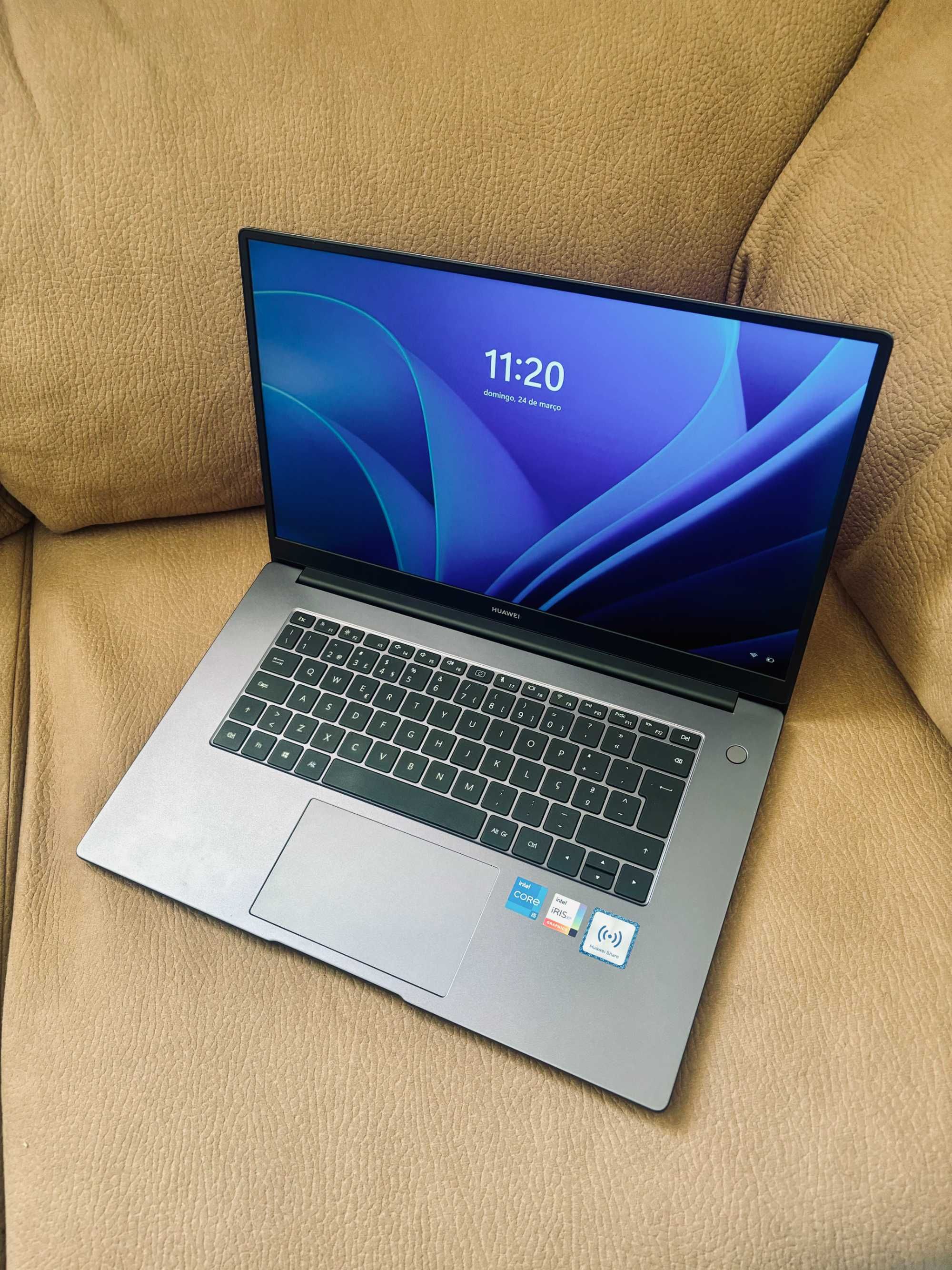 PORTÁTIL HUAWEI MATEBOOK D15 (i5 8GB/256G) - Como NOVO - Vendo 399€