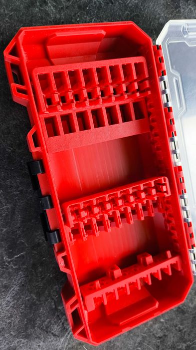 Pudełko na bity /akcesoria Milwaukee Medium Compact Case PACKOUT™