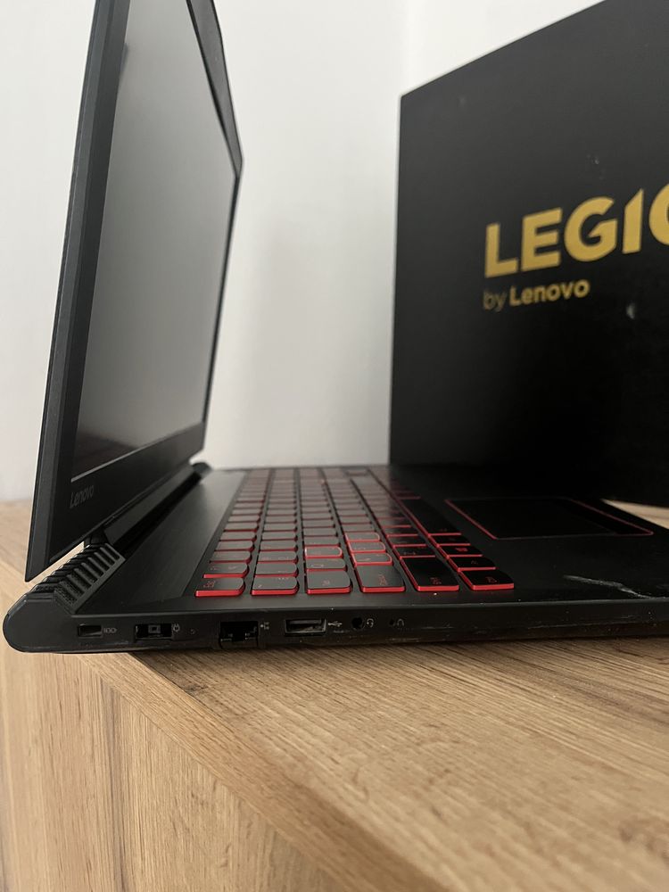 Lenovo Legion Y520