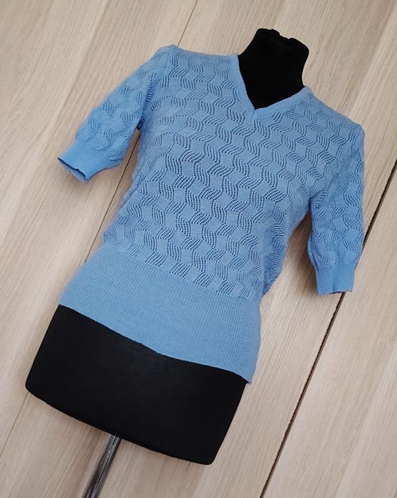 Błękitna bluzka cienki sweterek XS/S