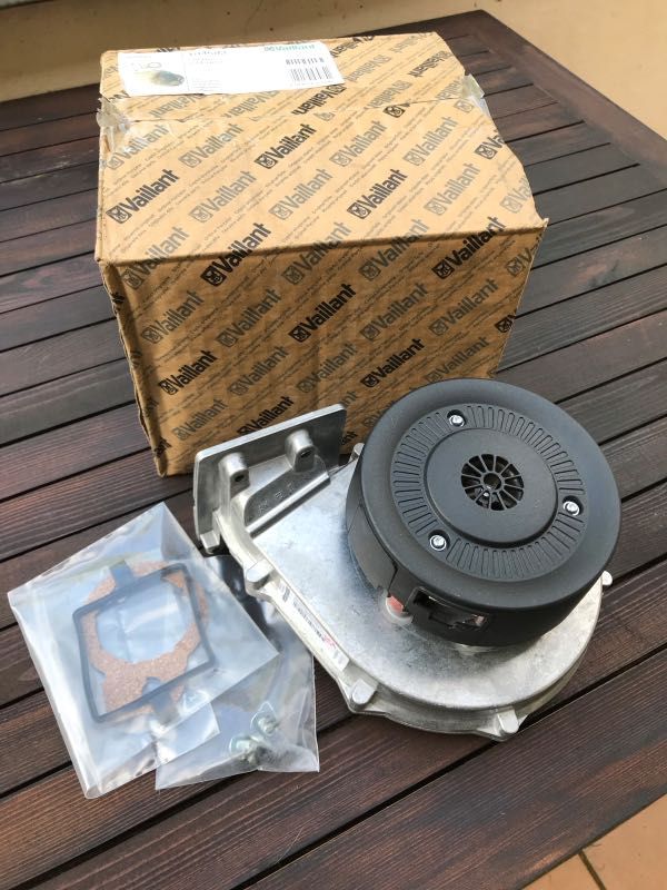 Nowy wentylator Vaillant 193593