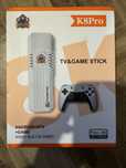 Retro konsola do gier wraz z Android tv  netflix yourube