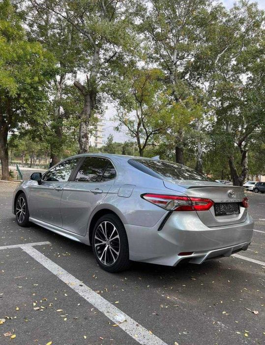 Toyota Camry 2019 SE 2.5