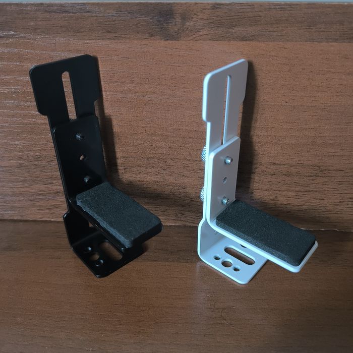 Підставка для відеокарти (тримач відеокарти)