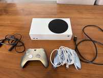 Xbox Series S z dużą biblioteką gier + 2 pady