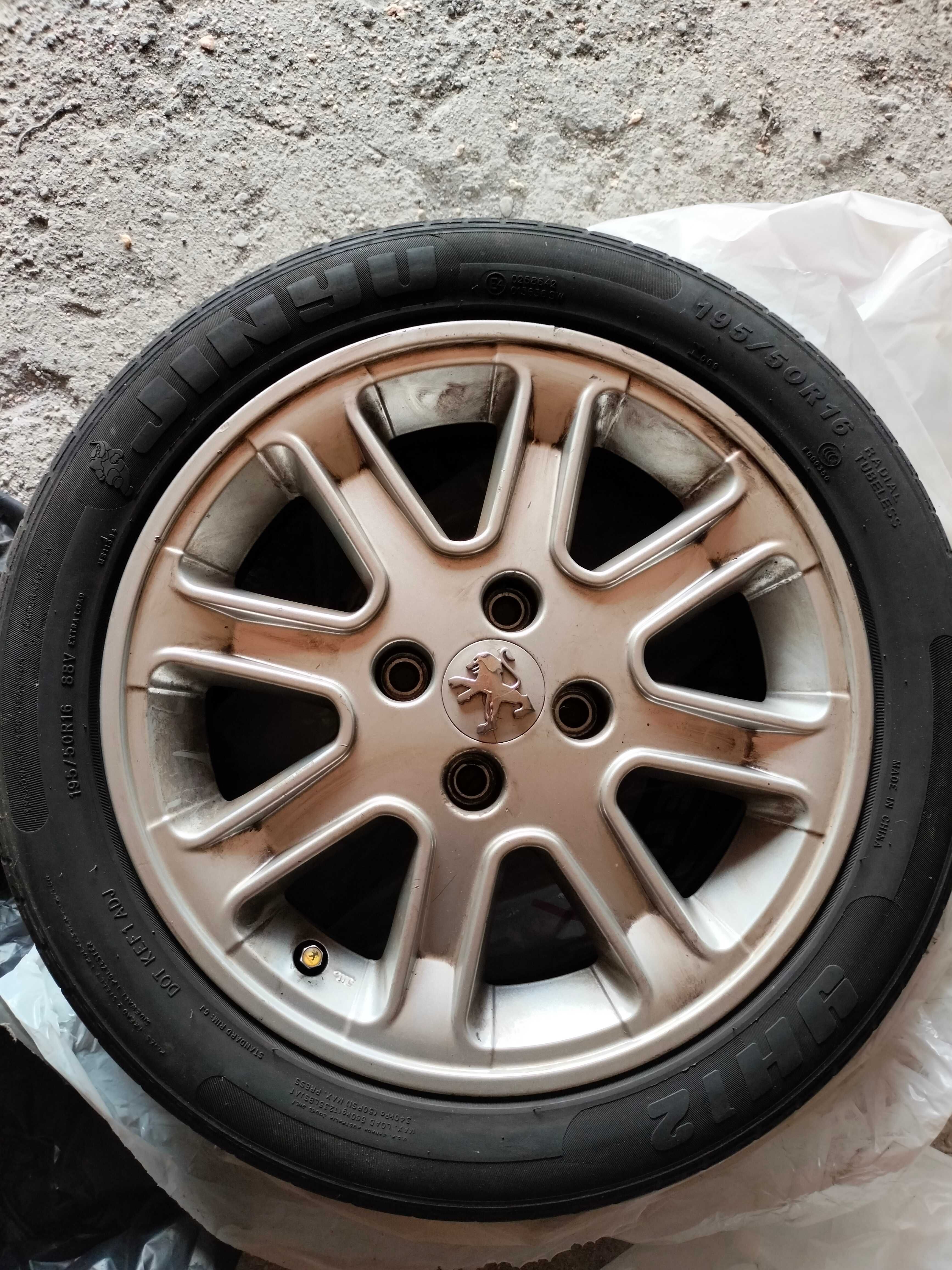 Felgi aluminiowe Peugeot 16" 6J 4x108, ET 27, BBS DV149