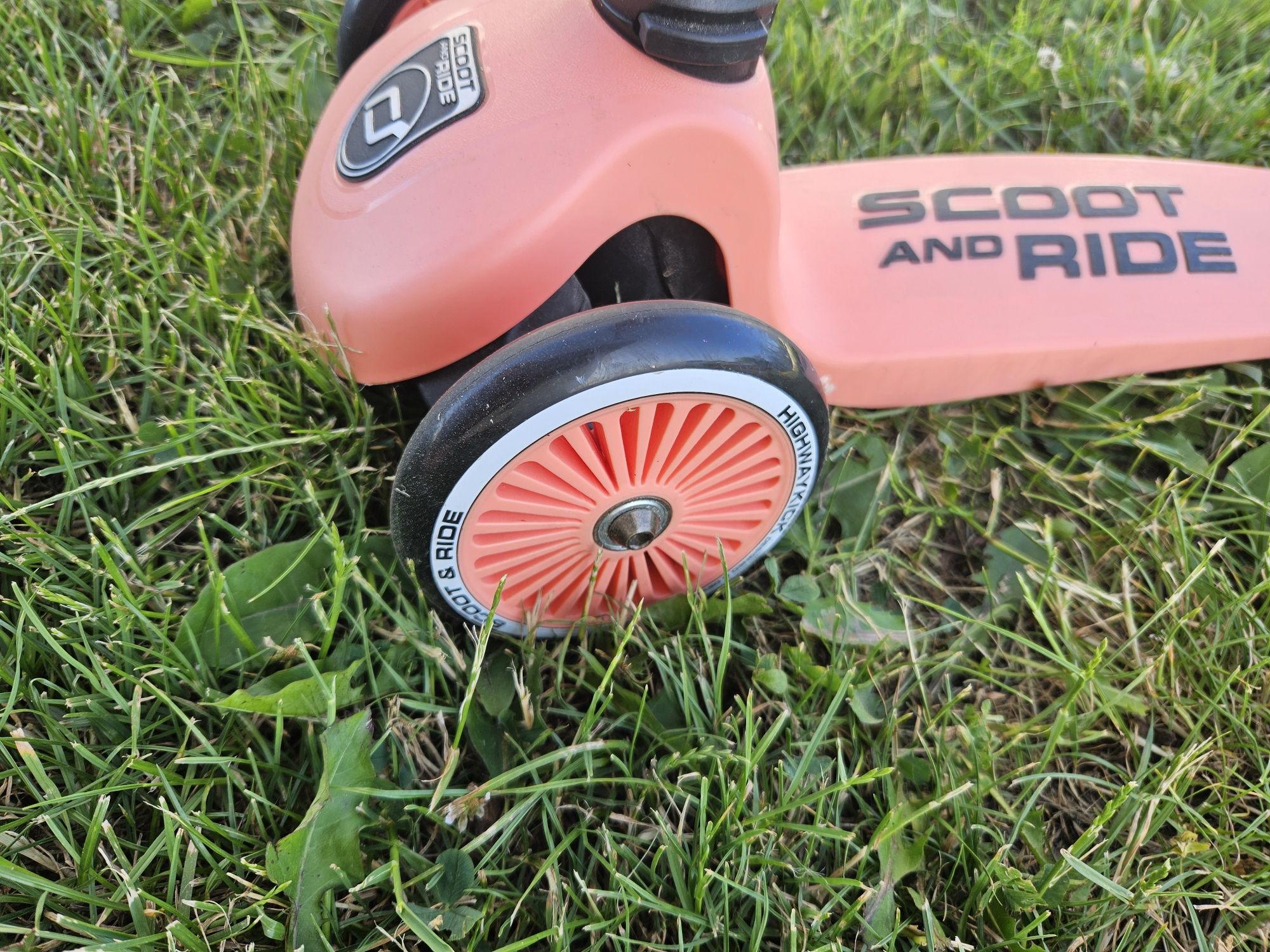 Hulajnoga jeździk Scoot and Ride