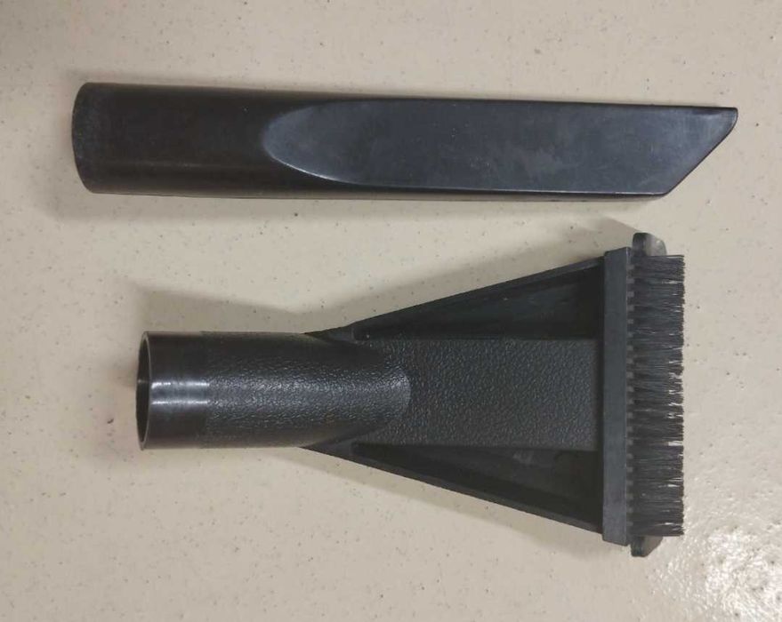 Odkurzacz samochodowy z czasów PRL