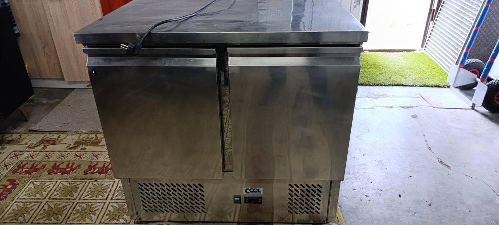 Stół chłodniczy dwudrzwiowy Cool-Saladatte-KT9-2T.