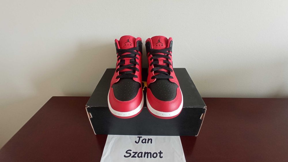 38,5 Buty Nike Air Jordan 1 Mid Black Red Reverse Bred