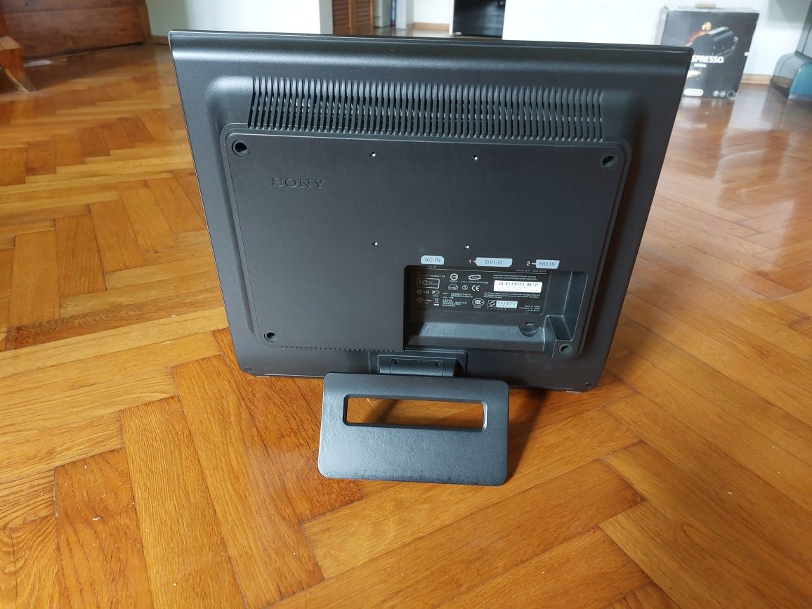 Monitor Sony SDM-HS75P czarny