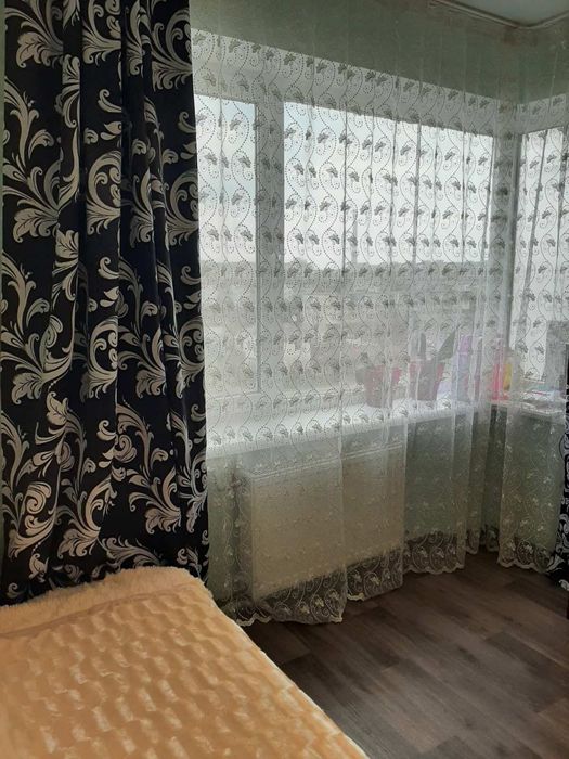 Здається кімната в гуртожитку