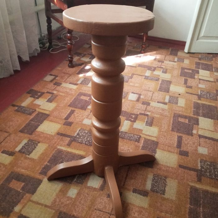 Подставка для цветов