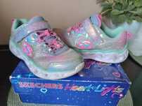 Buty LED  świecące sportowe dla dziewczynki skechers 33