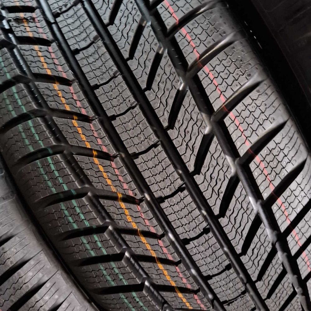 225/55/18 R18 Continental WinterContact TS870P 4шт нові зима