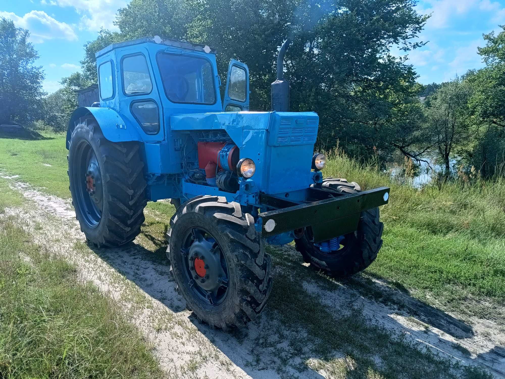 Продам трактор т 40 ам