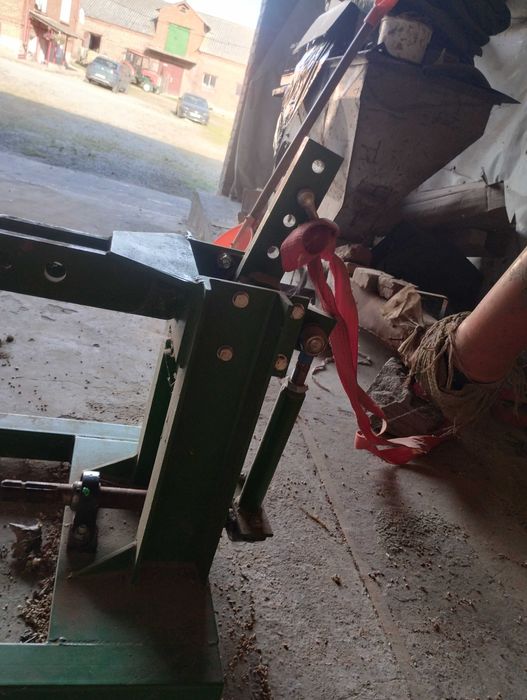 Otrzasarka do wiśni