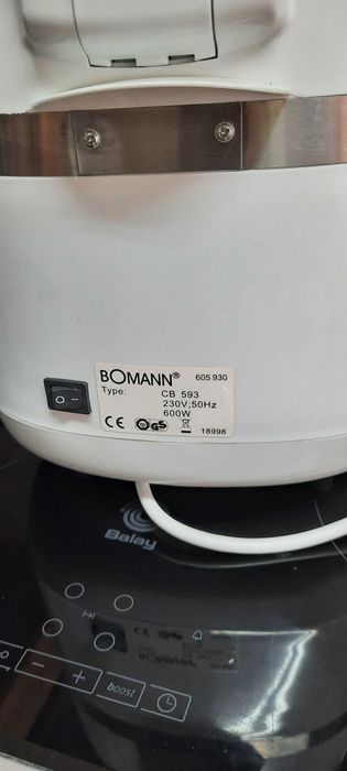 Maquina de fazer pão como nova